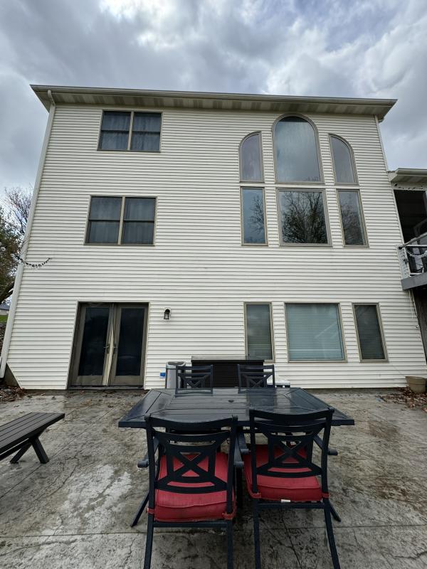 Three Story House Wash in Fort Wayne, IN