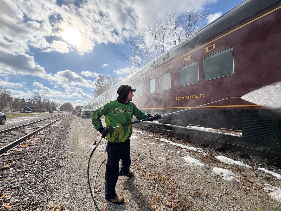 Train Car Cleaning for Norfolk and Western Business Car 300 Preservation Society Inc.